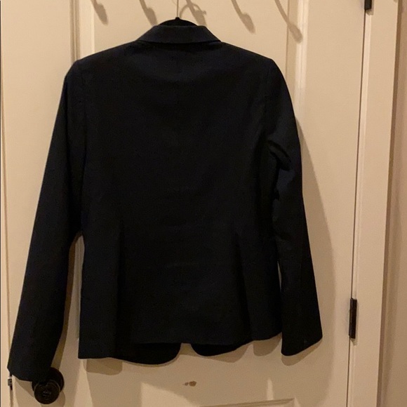 Blazer - Picture 5 of 10